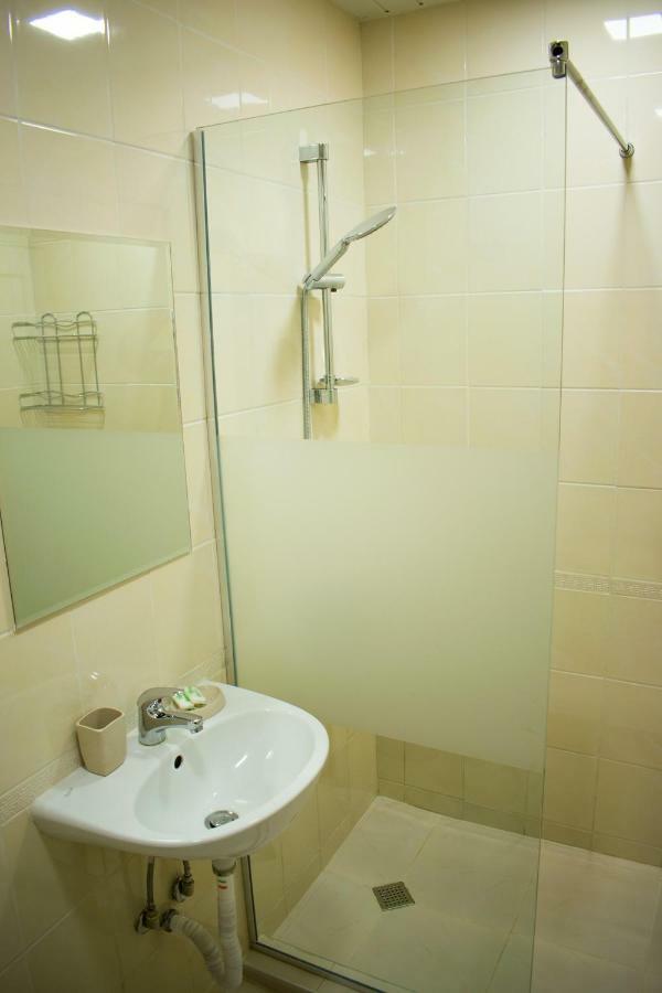 4 Seasons Apartments, A1 พลอฟดิฟ ภายนอก รูปภาพ